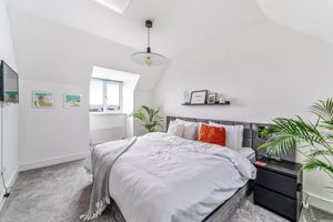 Photo 33- click for photo gallery